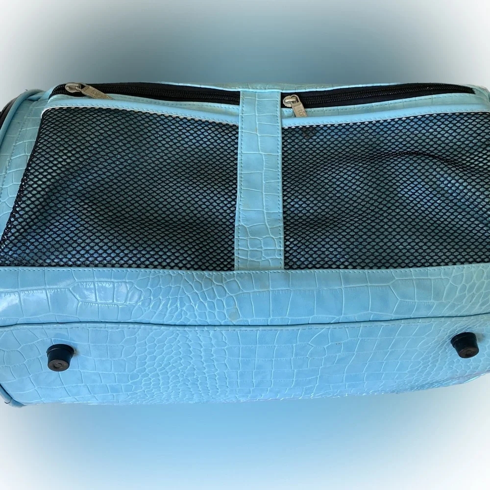 Pet Travel Bag by Totes Sanitized Bedding Machine Washable